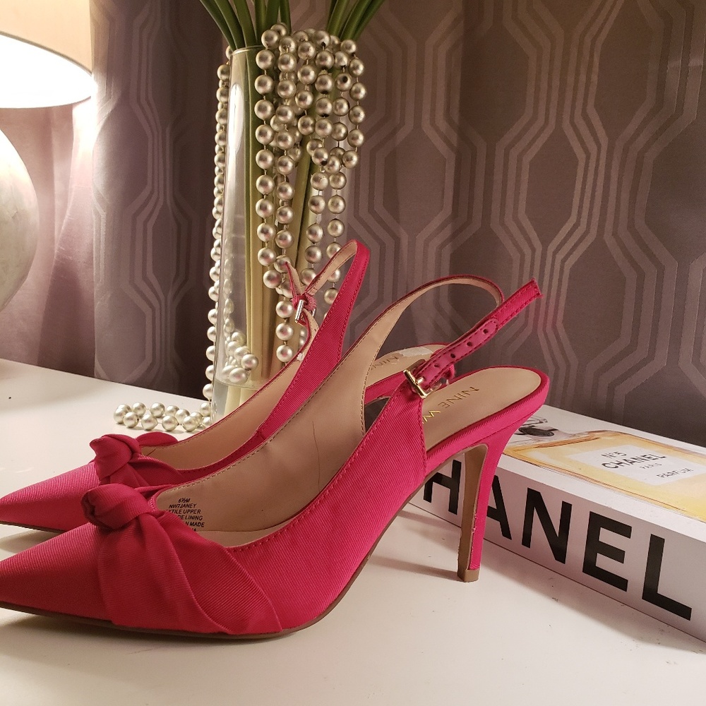 Pretty in Pink Nine West Sling backs